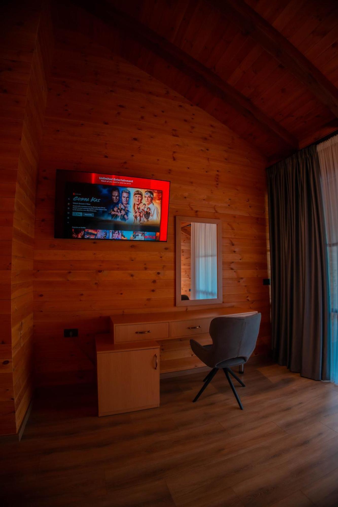 Hotel Shpija E Gjyshit Canaj