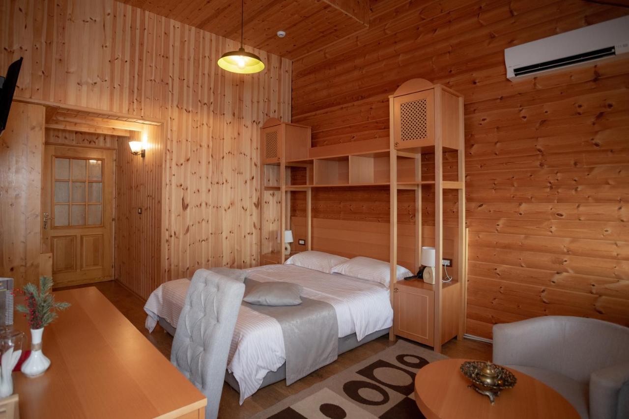Shpija E Gjyshit Hotel 3*