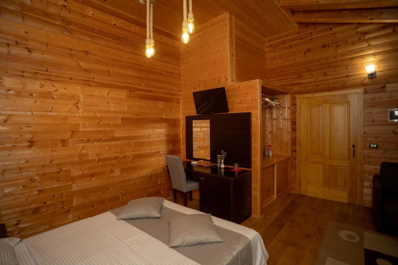 Hotel Shpija E Gjyshit Canaj