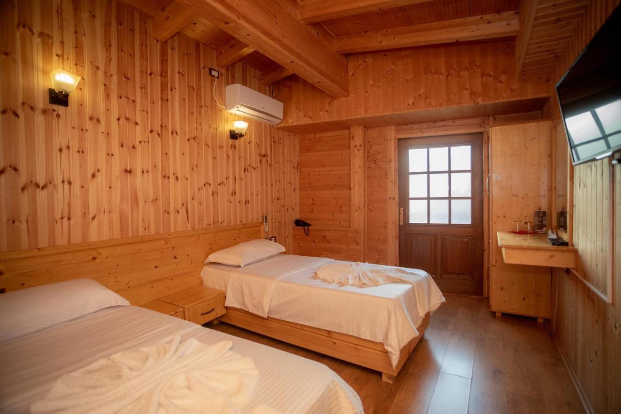 Shpija E Gjyshit Hotel 3*