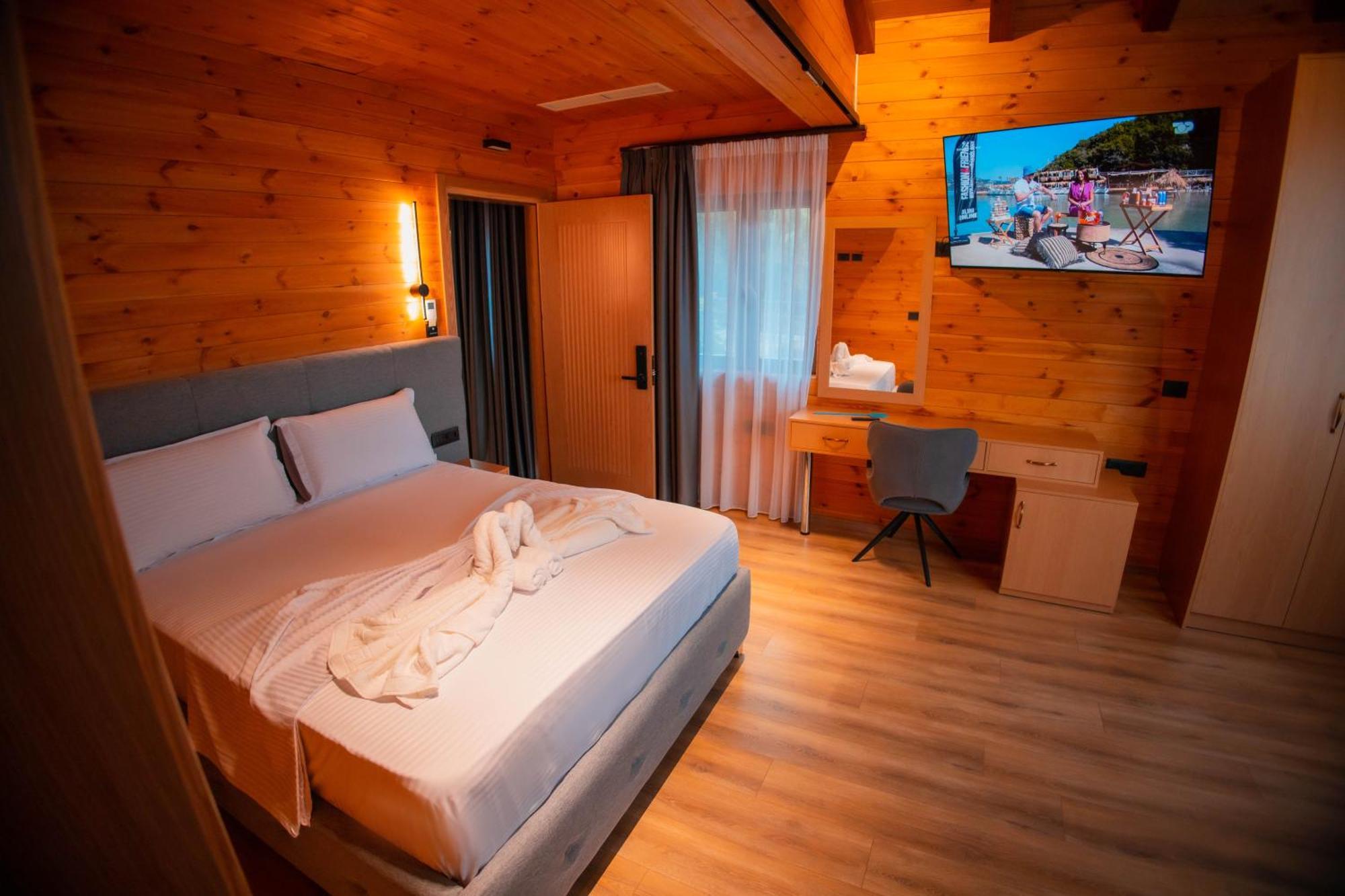Shpija E Gjyshit Hotel