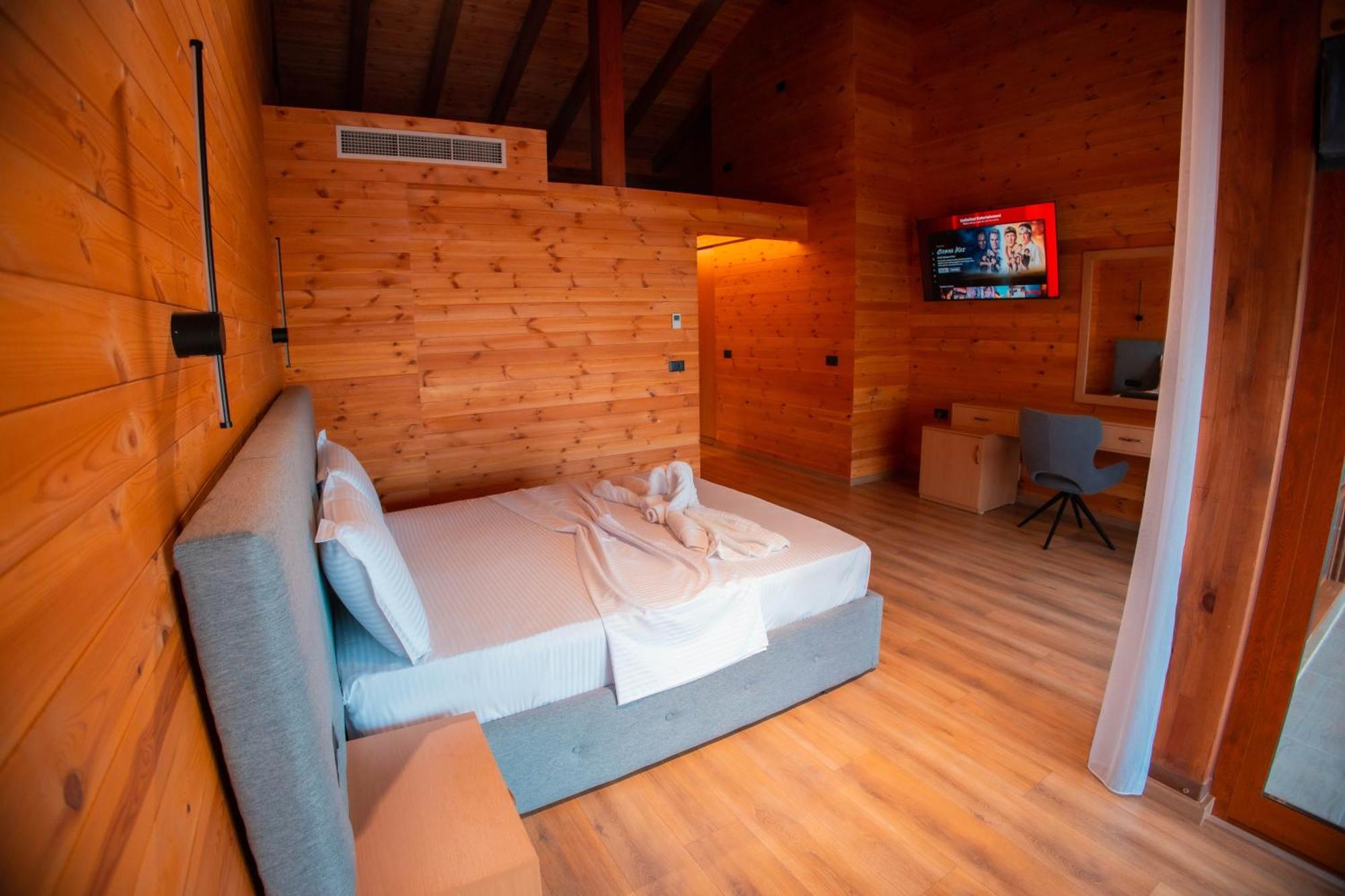 Hotel Shpija E Gjyshit