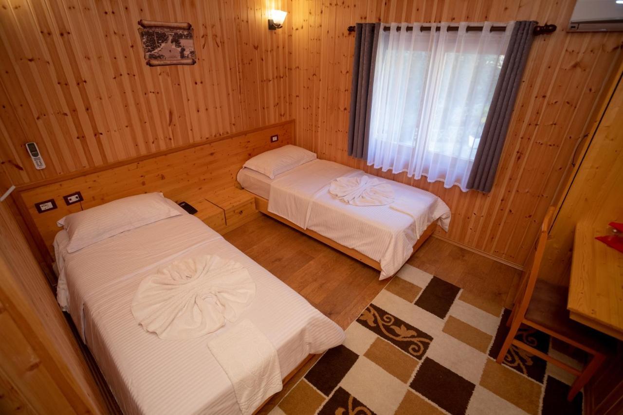 Hotel Shpija E Gjyshit